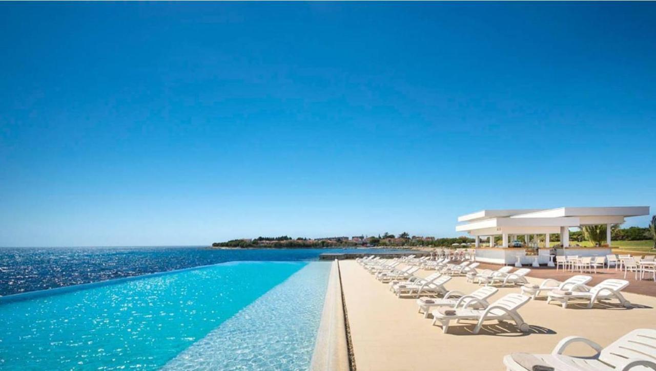 Ferienwohnung Sommer Novigrad  ภายนอก รูปภาพ