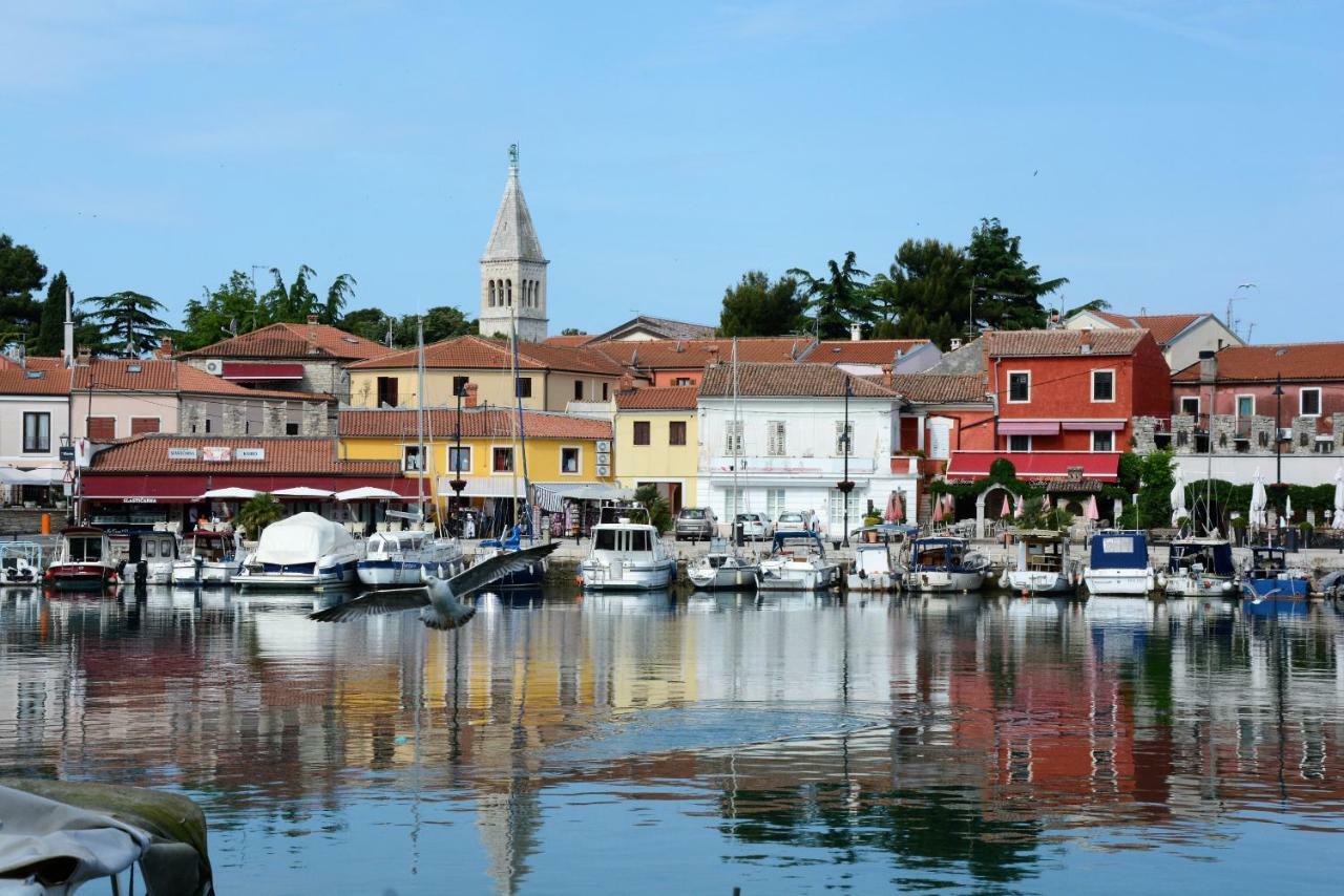 Ferienwohnung Sommer Novigrad  ภายนอก รูปภาพ