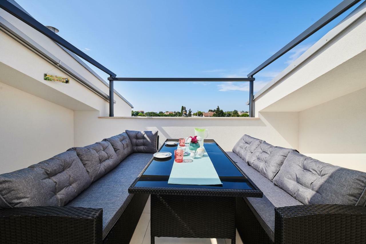 Ferienwohnung Sommer Novigrad  ภายนอก รูปภาพ